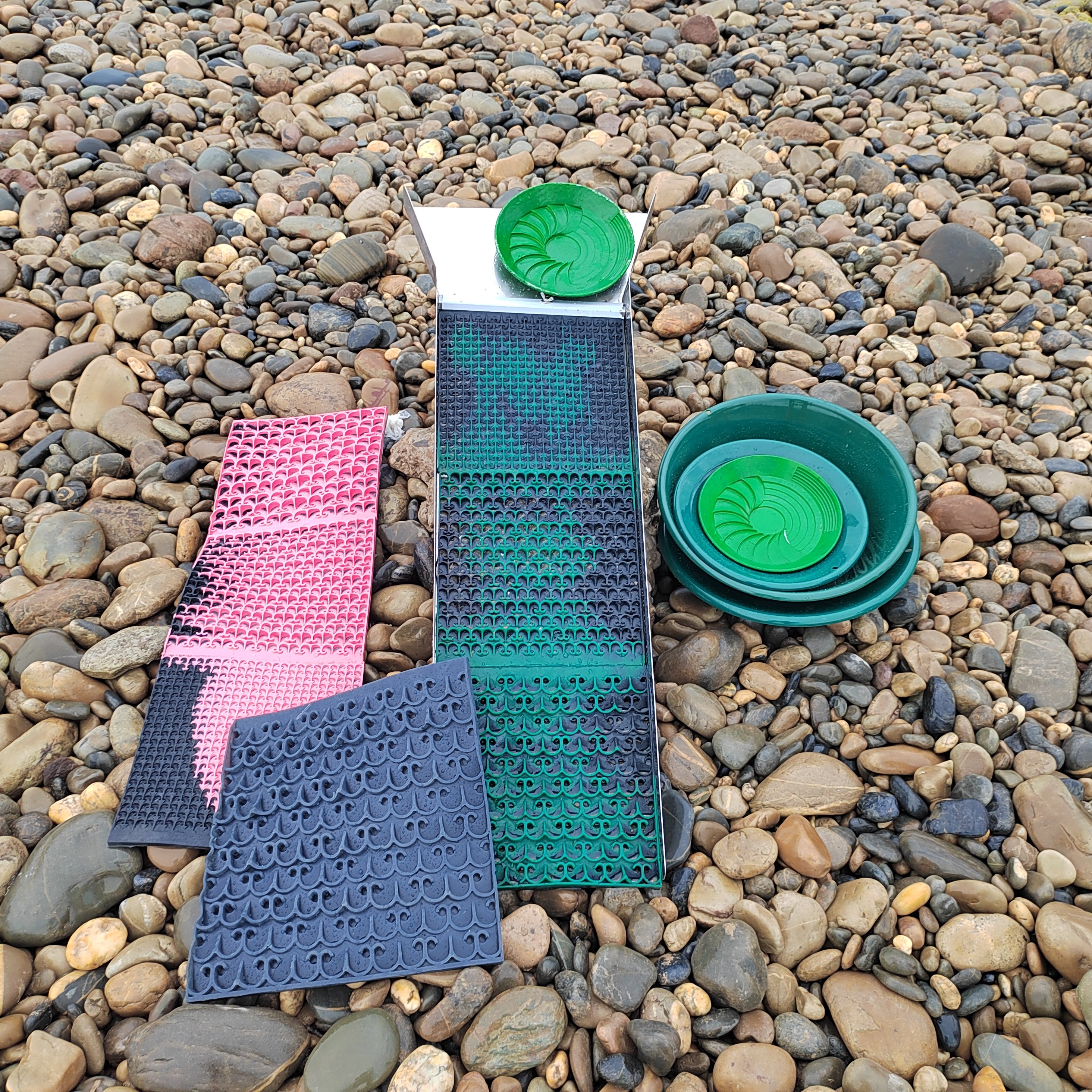 淘金涡流盘防滑镂空加厚隔水可拼接商用防水户外免洗