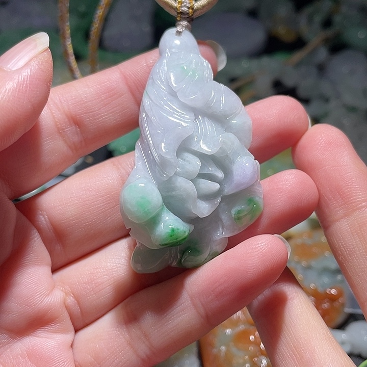 颈饰未镶嵌翡翠天