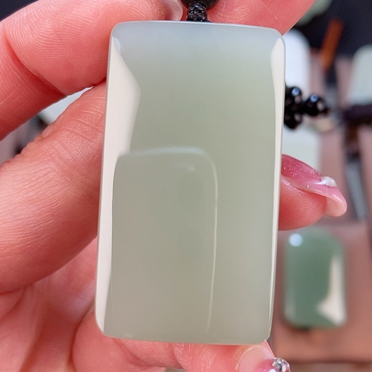 【闪购商品】和田玉颈饰未镶嵌