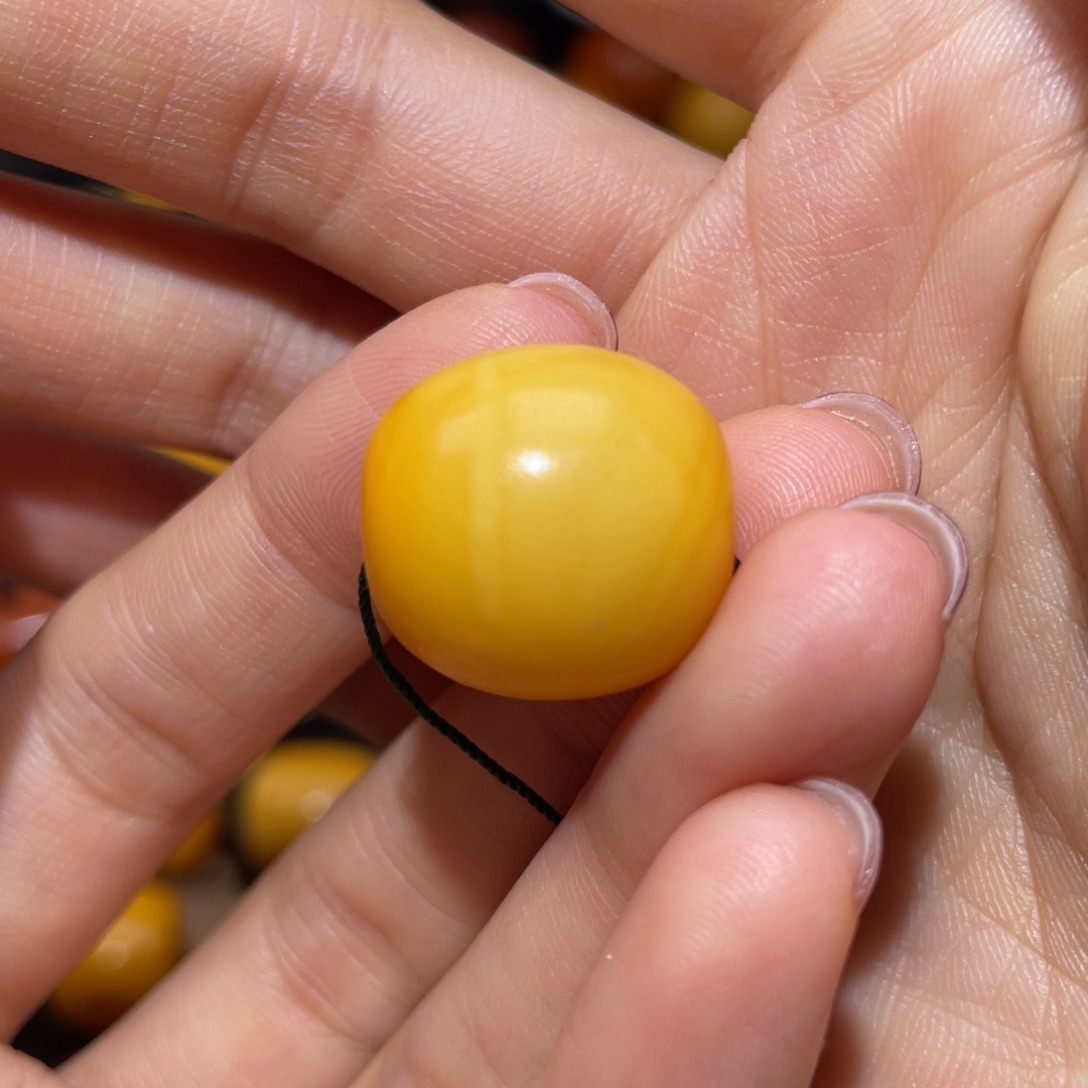 【闪购商品】琥珀裸石未镶嵌珠子