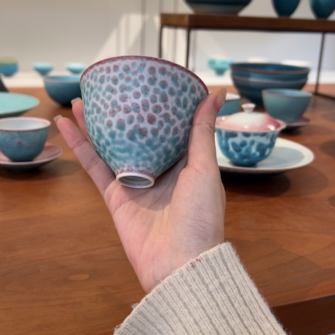 陶瓷。       陶瓷。      