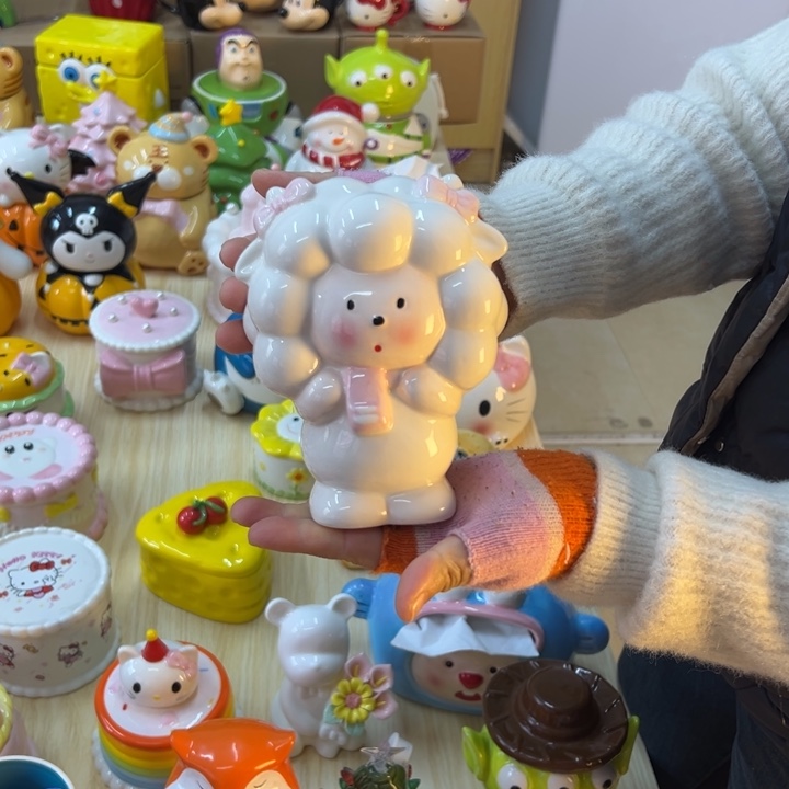 摆件陶瓷等行业的产品