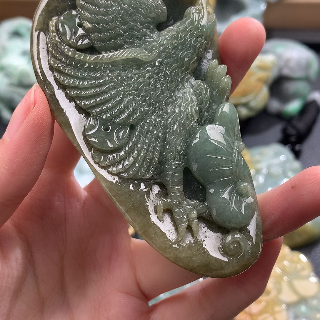吊坠(不含链)未镶嵌翡翠