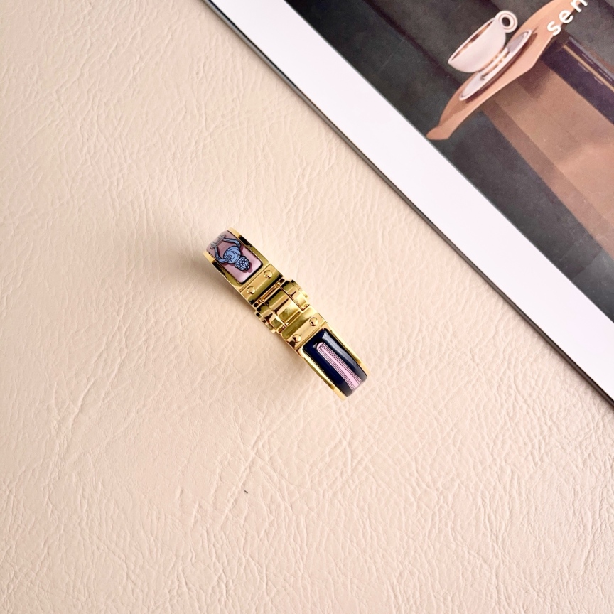 95新 Hermes/爱马仕 【九筒奢品】手镯/腕围15cm/4176