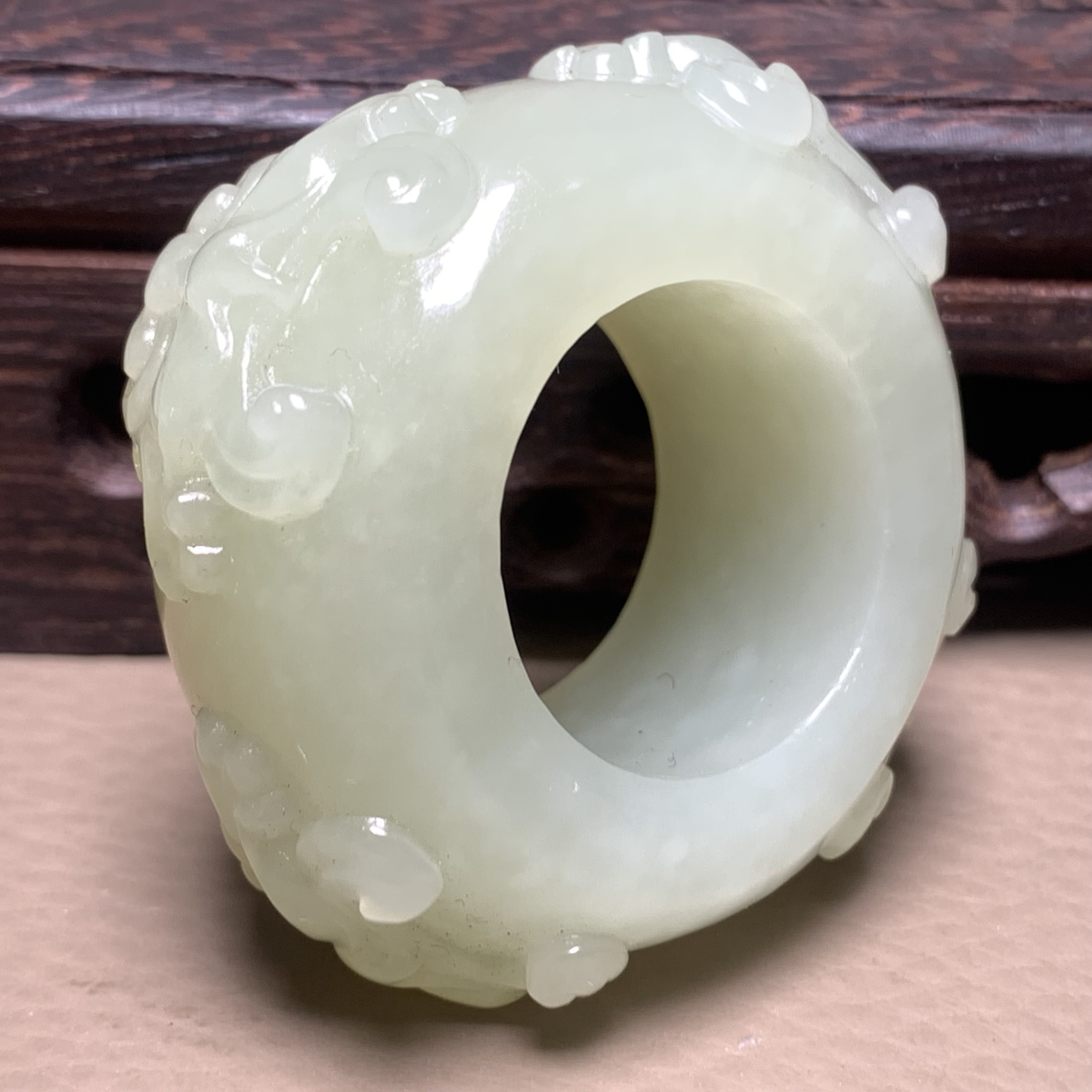 D553珠宝玉石精选和田玉扳指