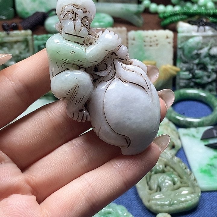 翡翠颈饰未镶嵌0000000000