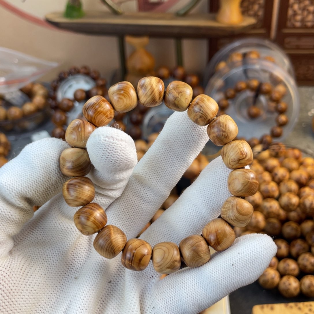 柏木手串/手链太行崖柏1.1 1.2黄金闪电