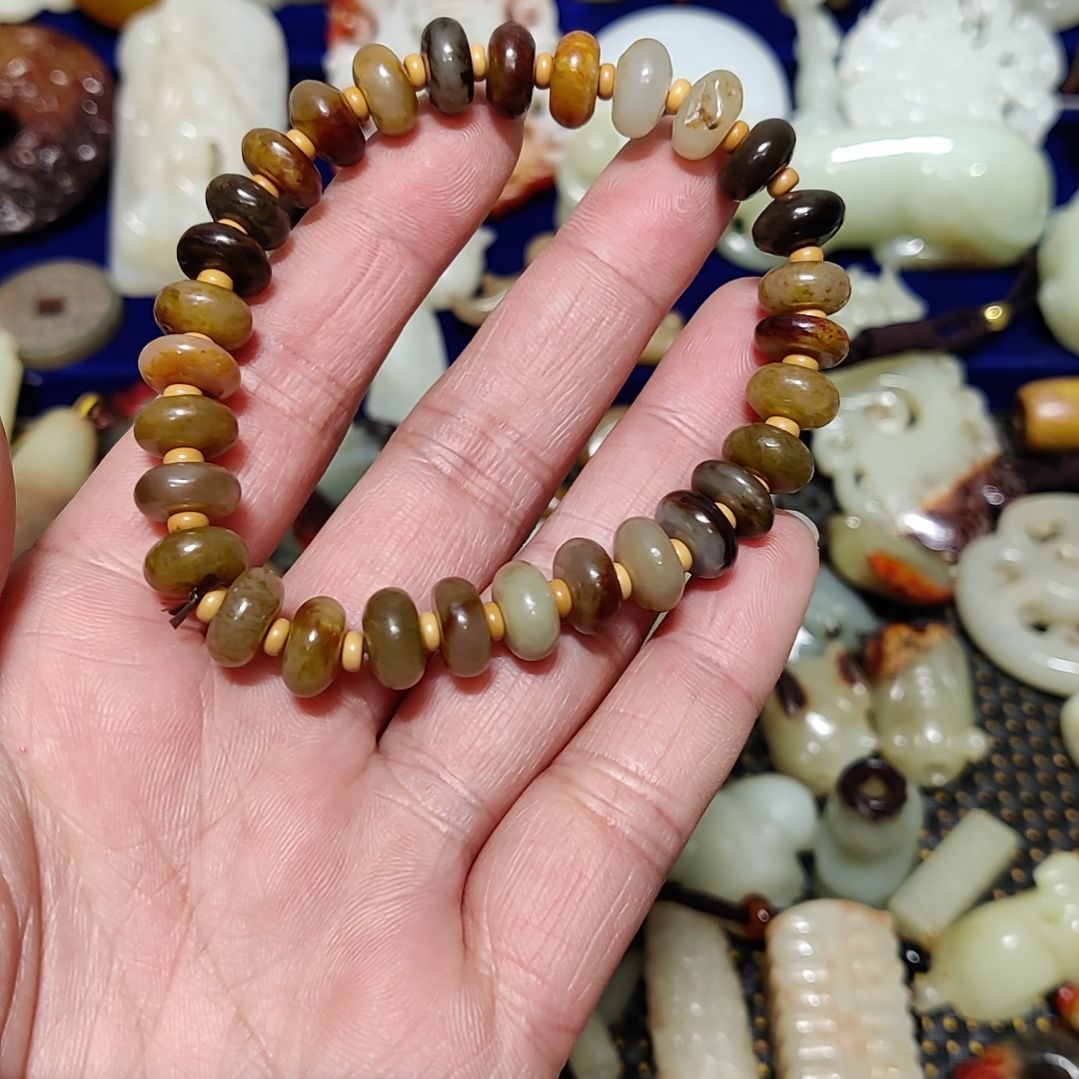 和田玉车挂未镶嵌