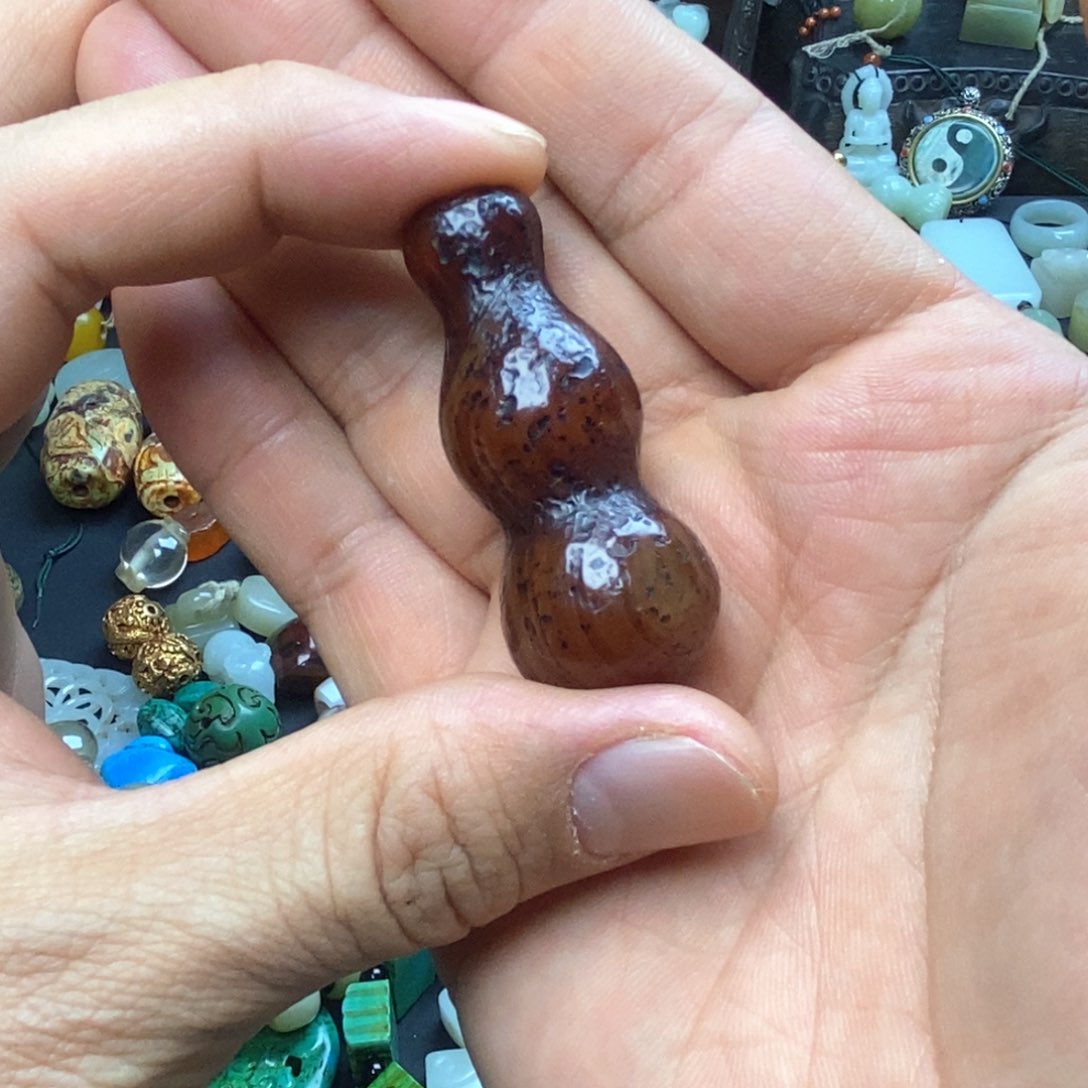 未镶嵌颈饰玛瑙/玉髓德****号