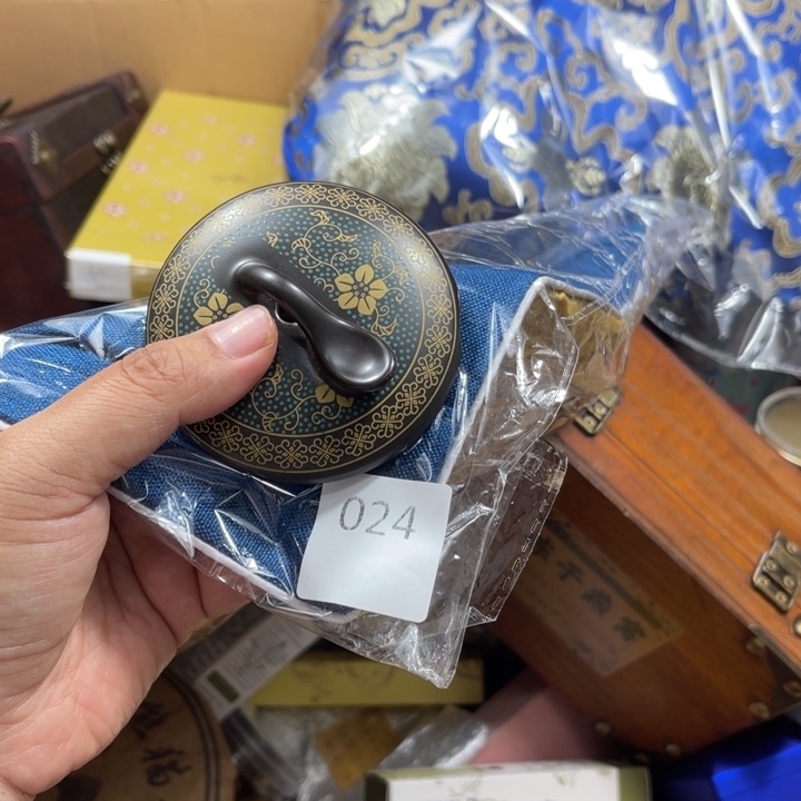 回流瓷器瓷器碎片24