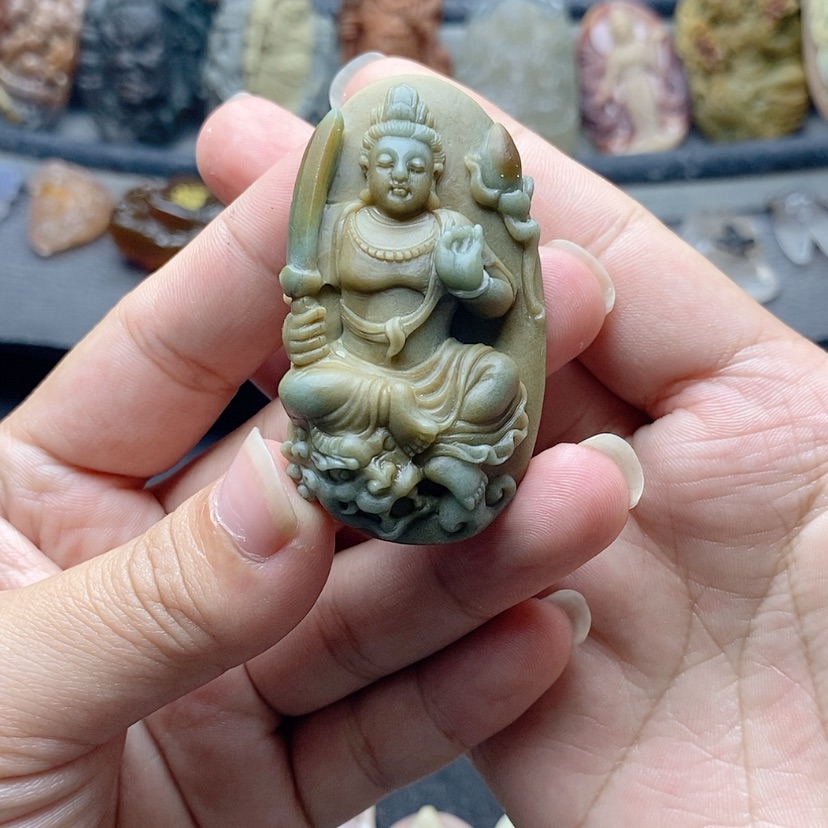 【闪购商品】定制石英质玉吊坠未镶嵌