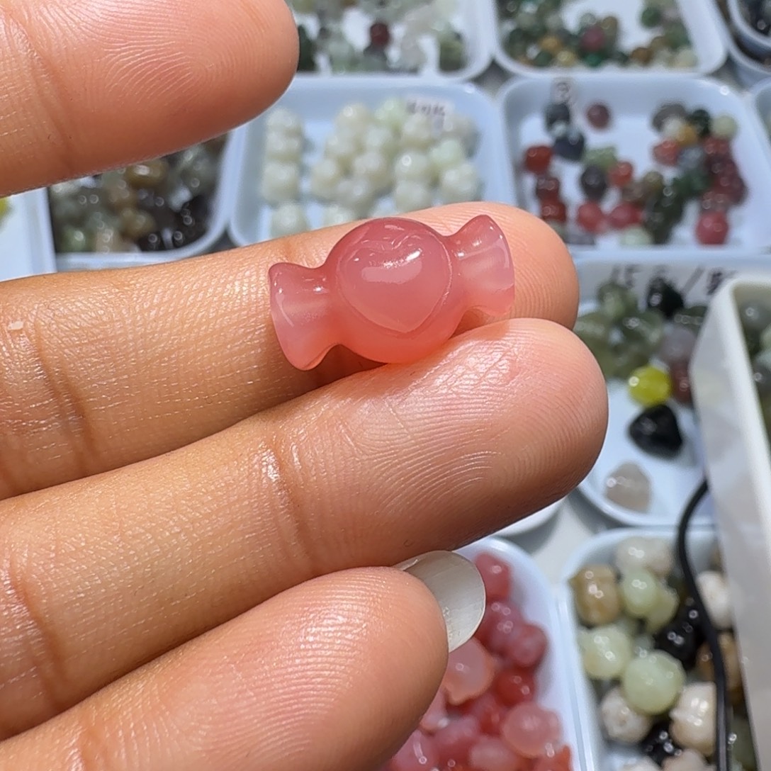 和田玉未镶嵌珠宝奇石