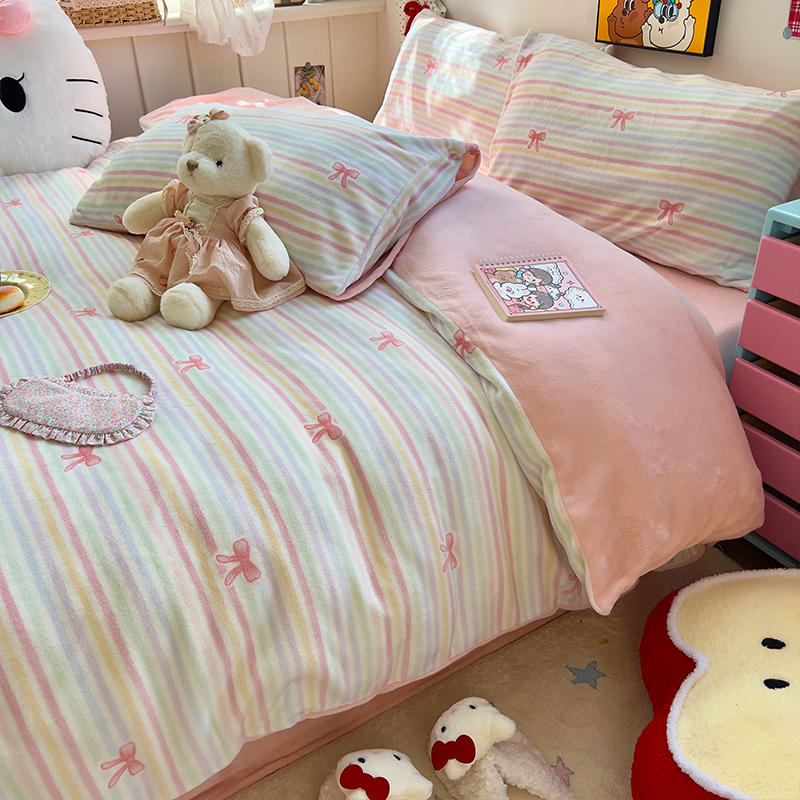 2025秋冬少女心印花双拼加厚牛奶绒四件套