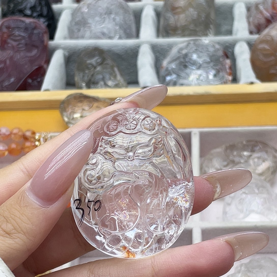 颈饰未镶嵌水晶天然