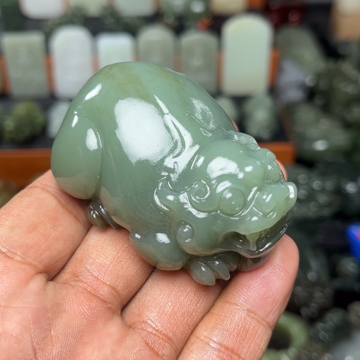 慢***生和田玉未镶嵌挂件