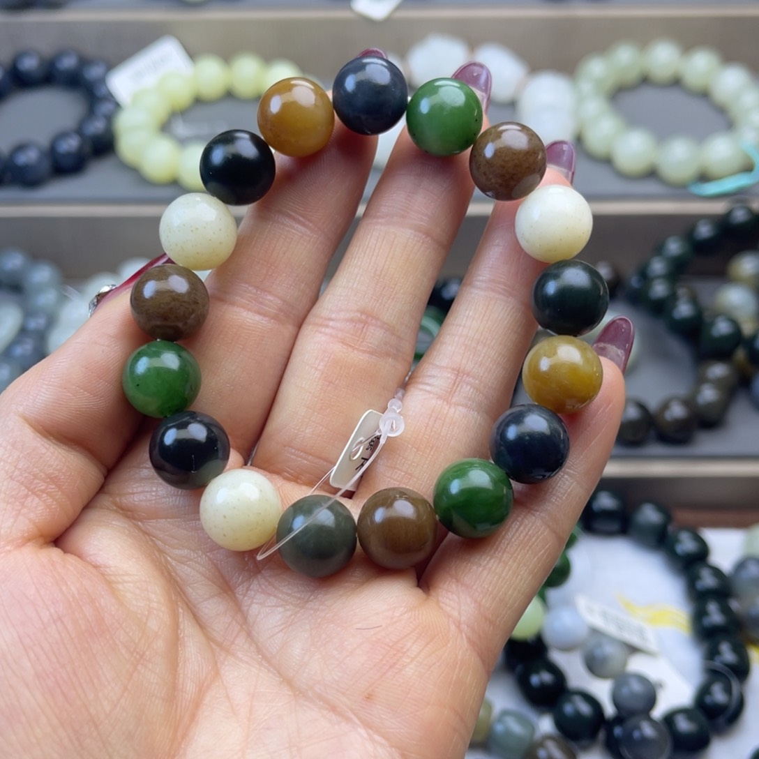 和田玉手链未镶嵌