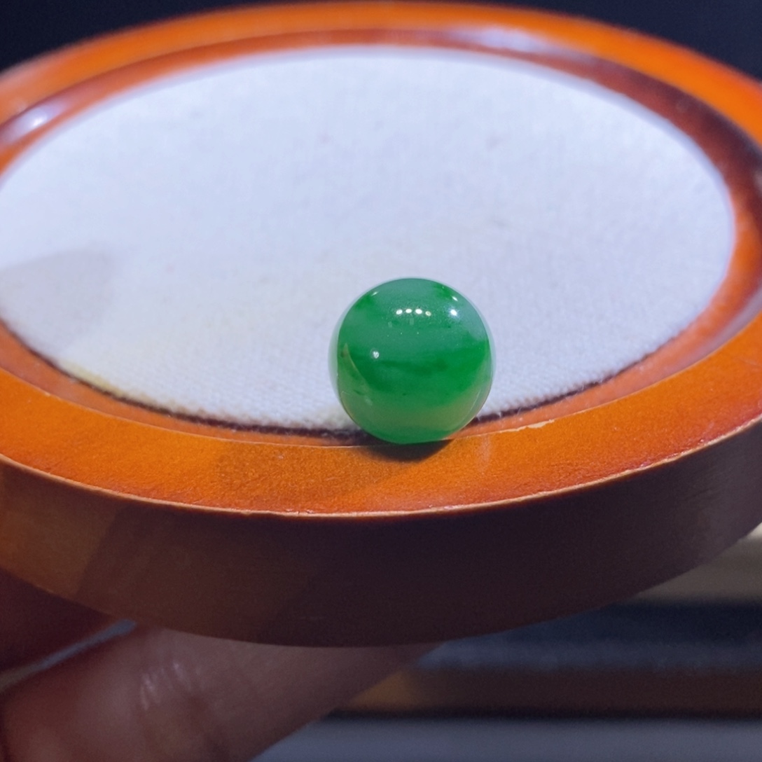 翡翠未镶嵌吊坠(不含链)翡翠辣绿珠卡13.6