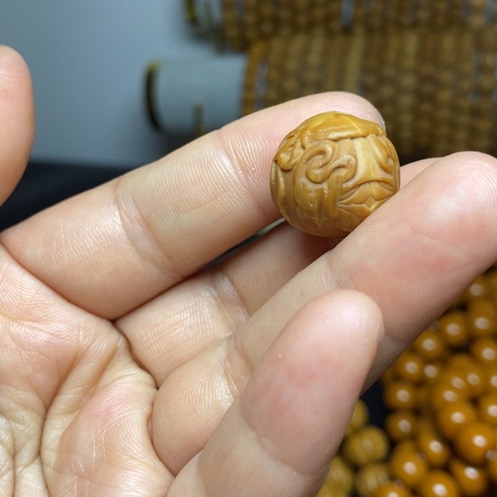 猴头核桃手串在**吹猴头