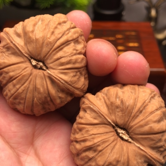 文玩核桃吊坠南瓜