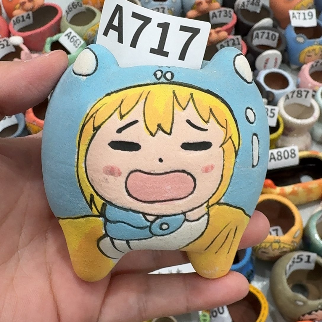 敬***马手工瑕疵多肉花盆