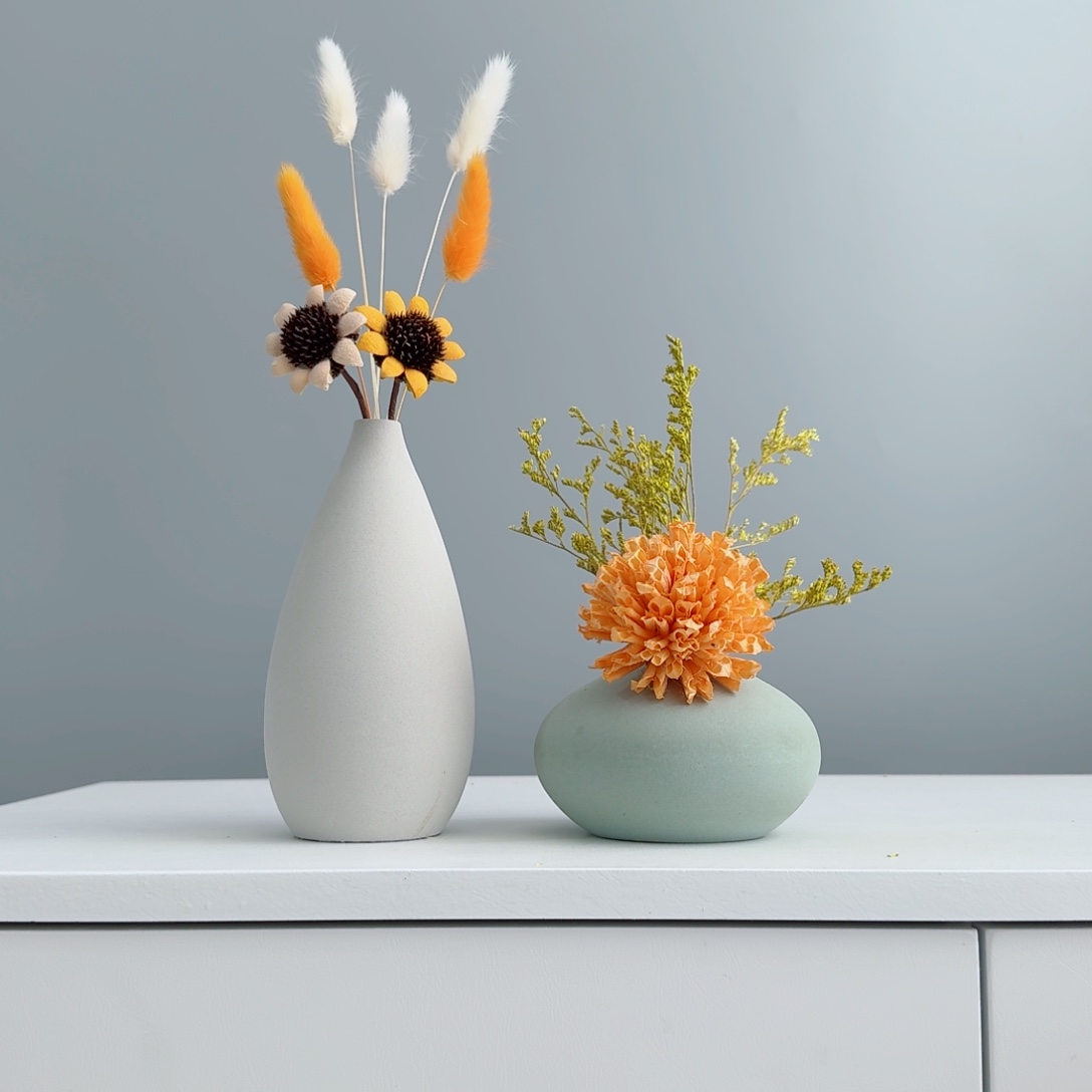 摆件陶瓷小花瓶含花总高约20-30cm