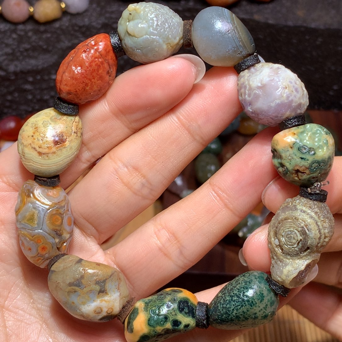 未镶嵌玛瑙/玉髓珠宝半成品