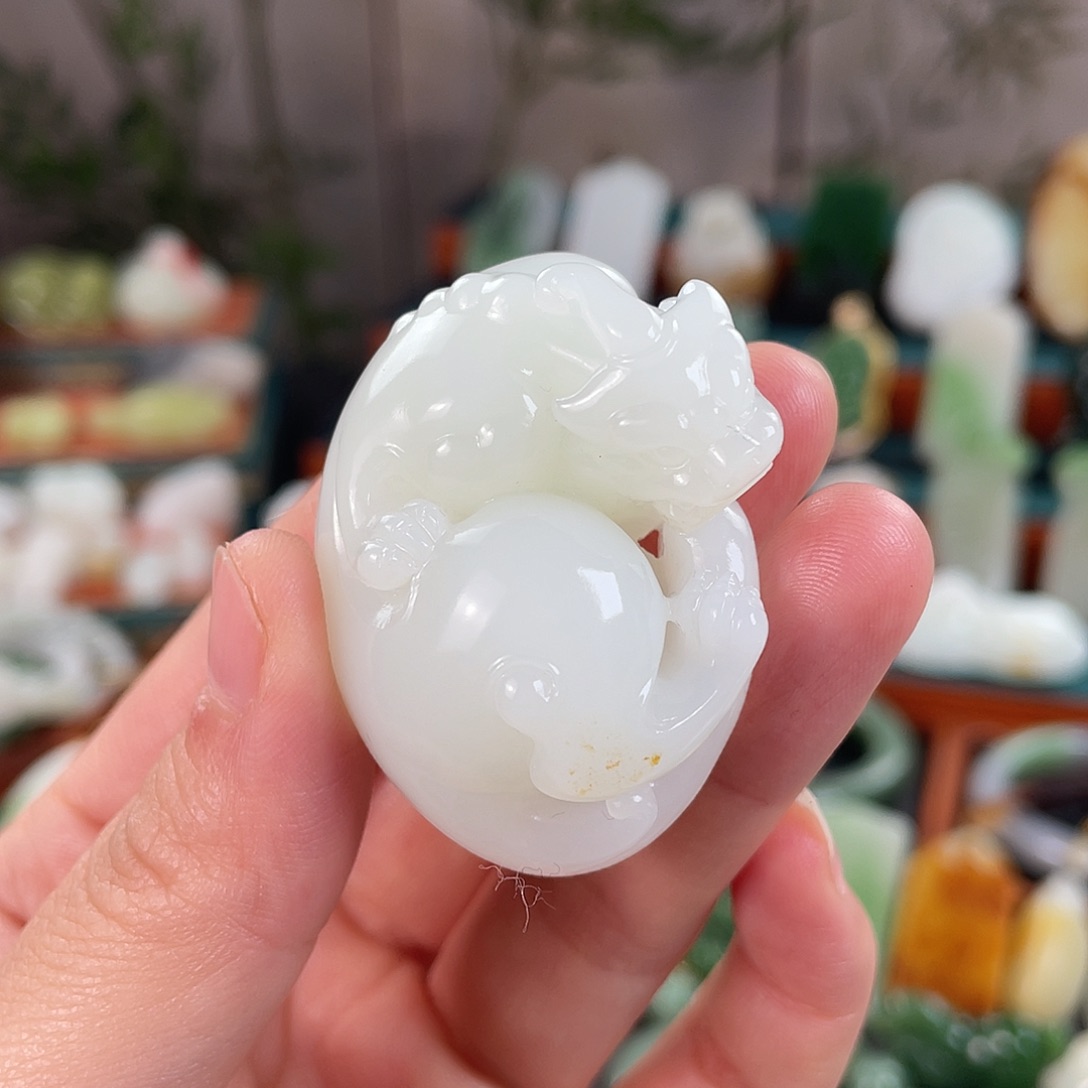 未镶嵌和田玉挂件