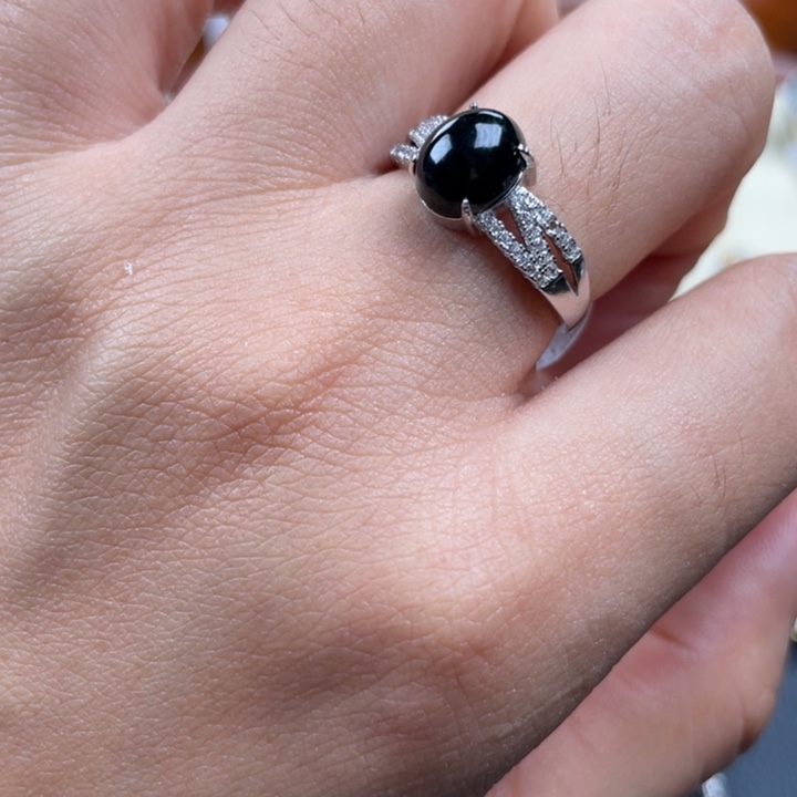 翡翠戒指银S925镶嵌戒指