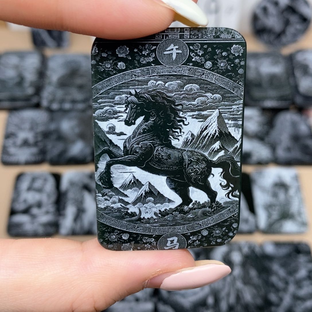 颈饰未镶嵌和田玉