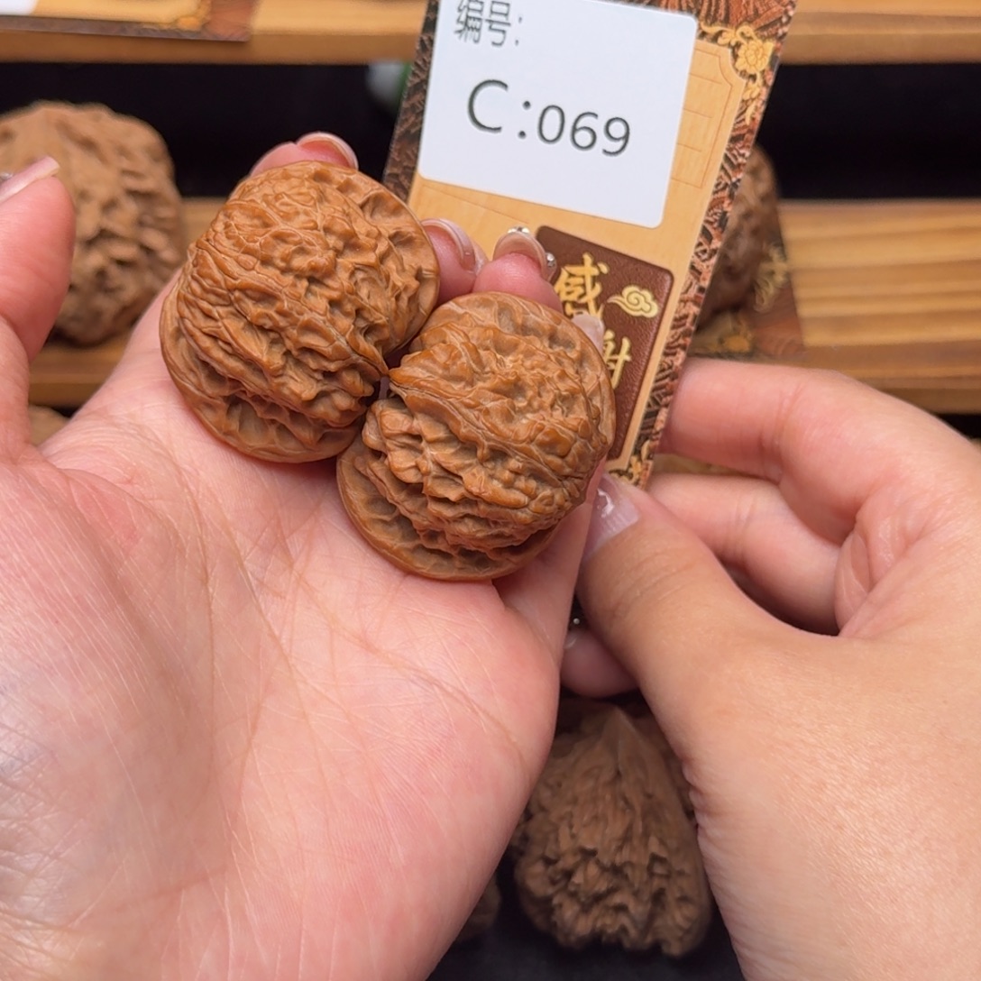 核桃c069磨盘3.9全品