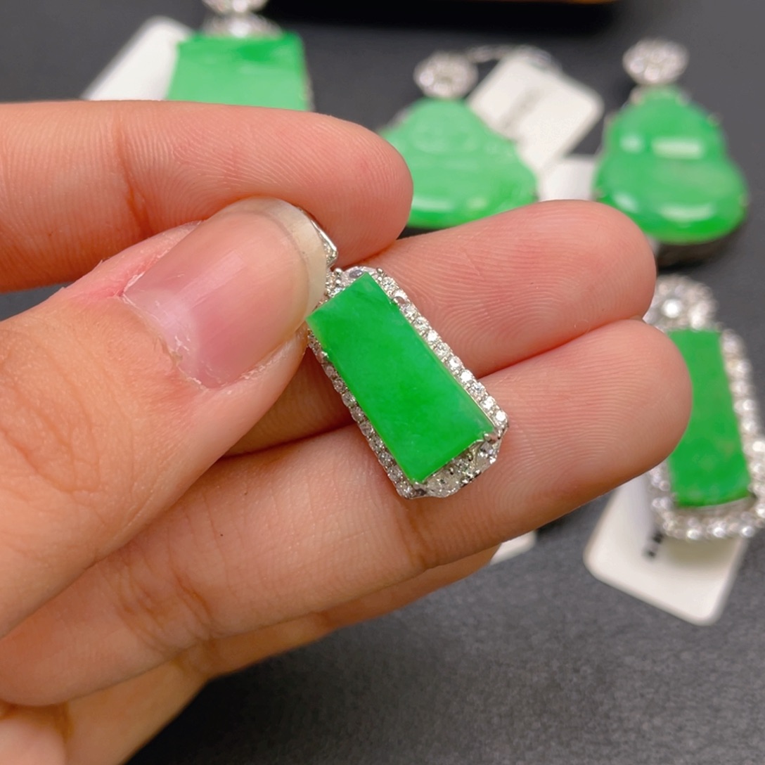 翡翠银S925镶嵌颈饰