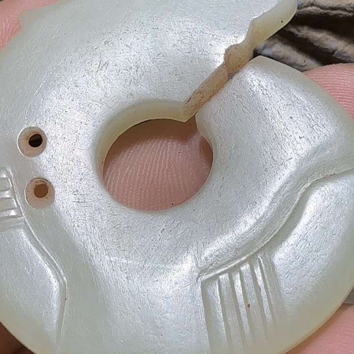 自***~和田玉（糖玉）未镶嵌挂件