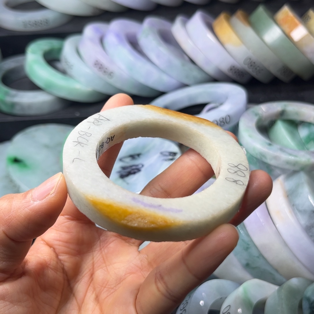 定制翡翠手镯未镶嵌