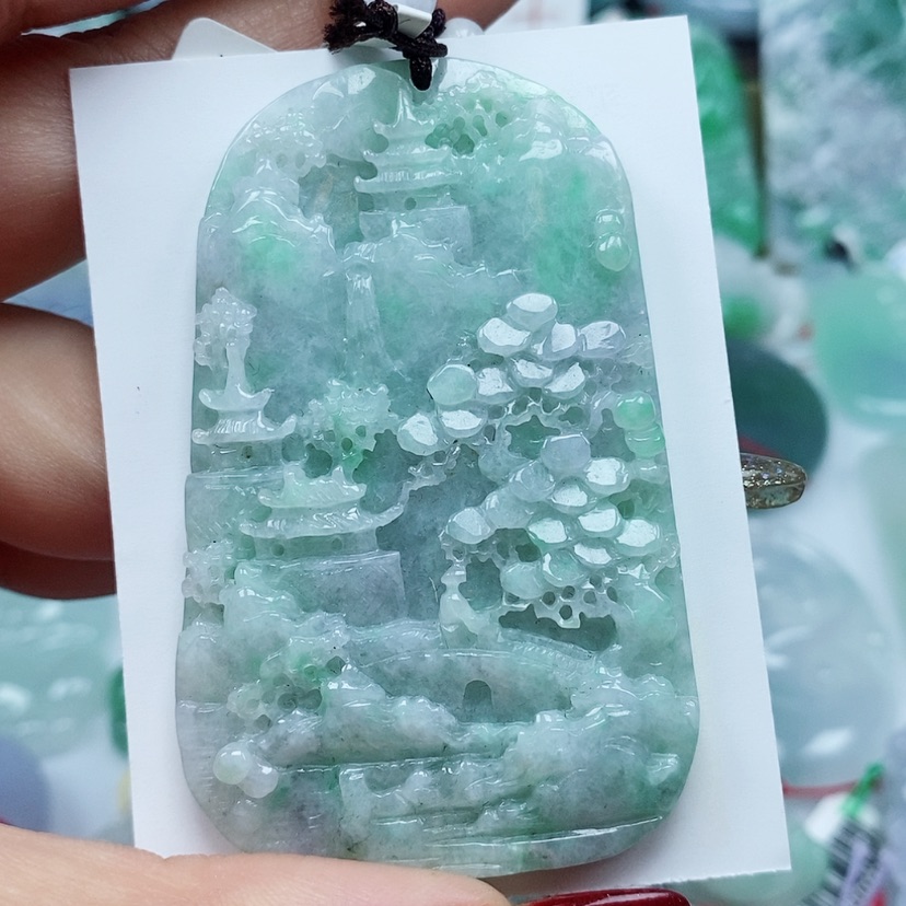 【闪购商品】翡翠颈饰未镶嵌翡翠