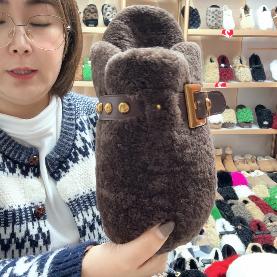 套趾款棕色羊毛拖40码