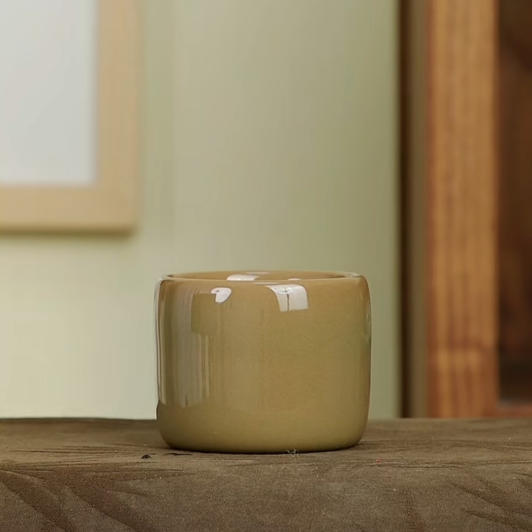 龙泉青瓷手工茶杯抹茶铜锣烧指环扳指杯主人杯扳指杯周贝龙泉青瓷