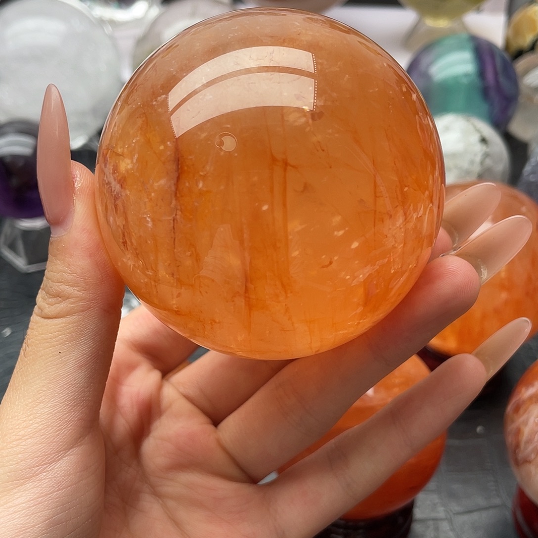 捷***星水晶未镶嵌珠宝半成品5