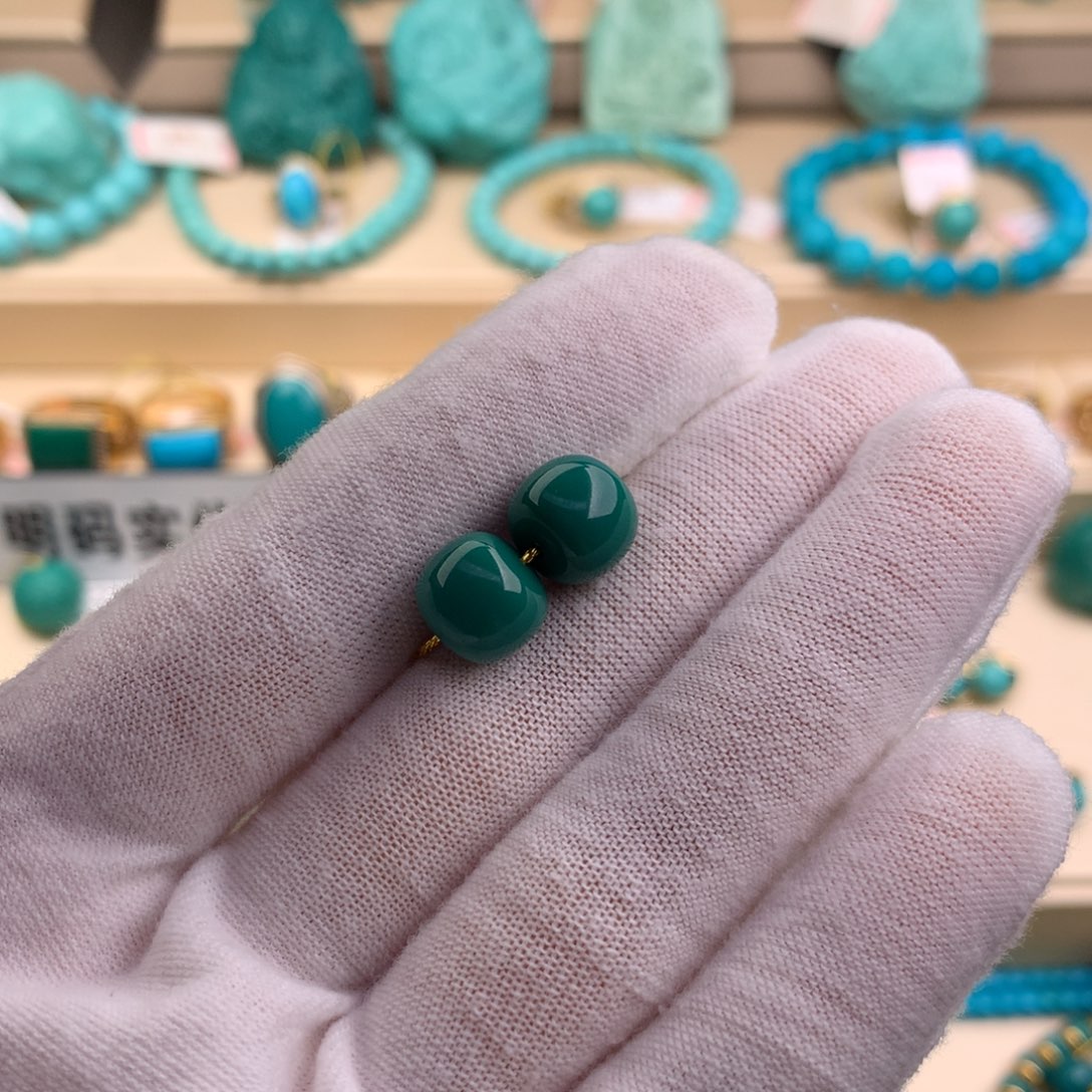 绿松石珠宝奇石未镶嵌