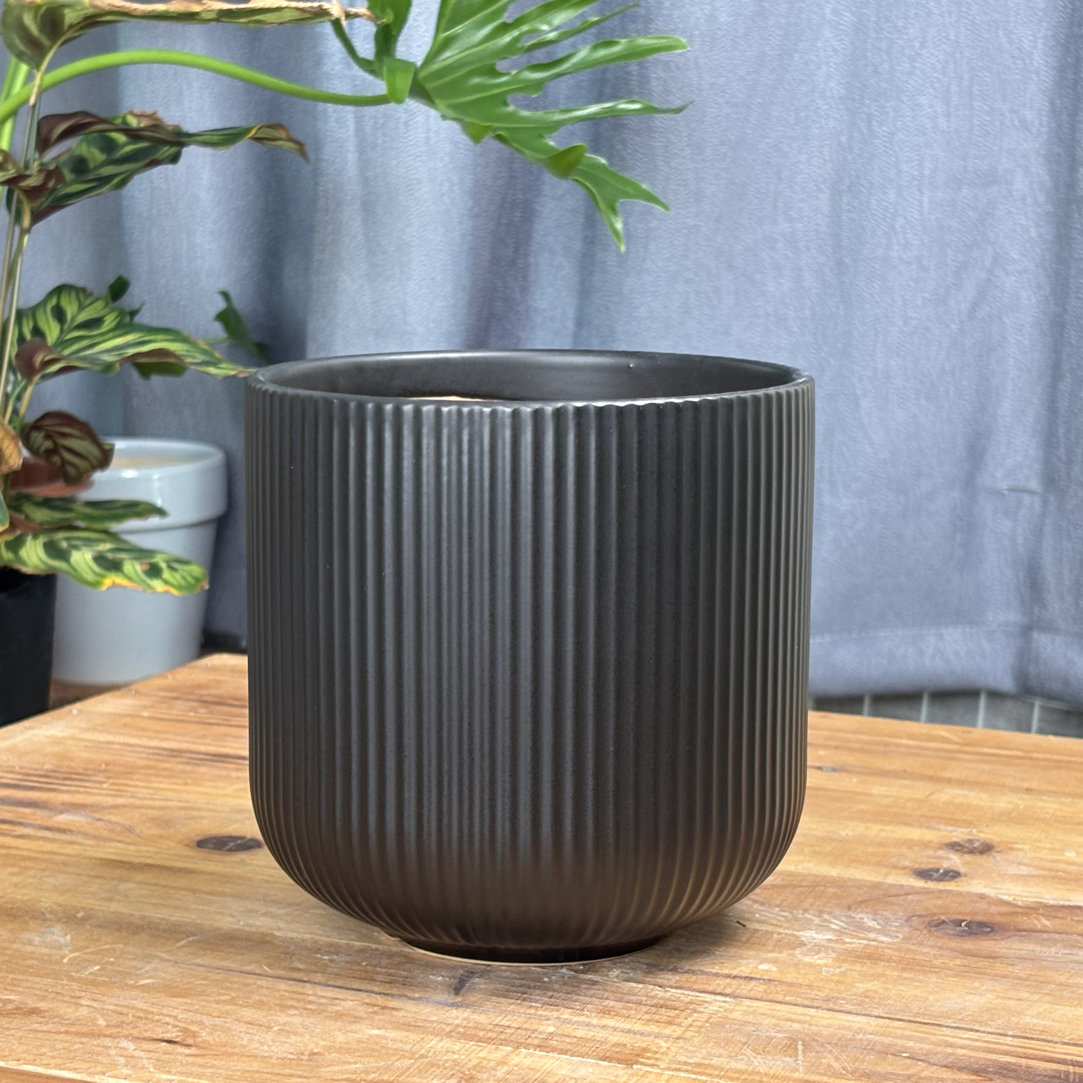 039 家用口14.5陶瓷花盆工厂直销小号黑色发财树种植透大号40