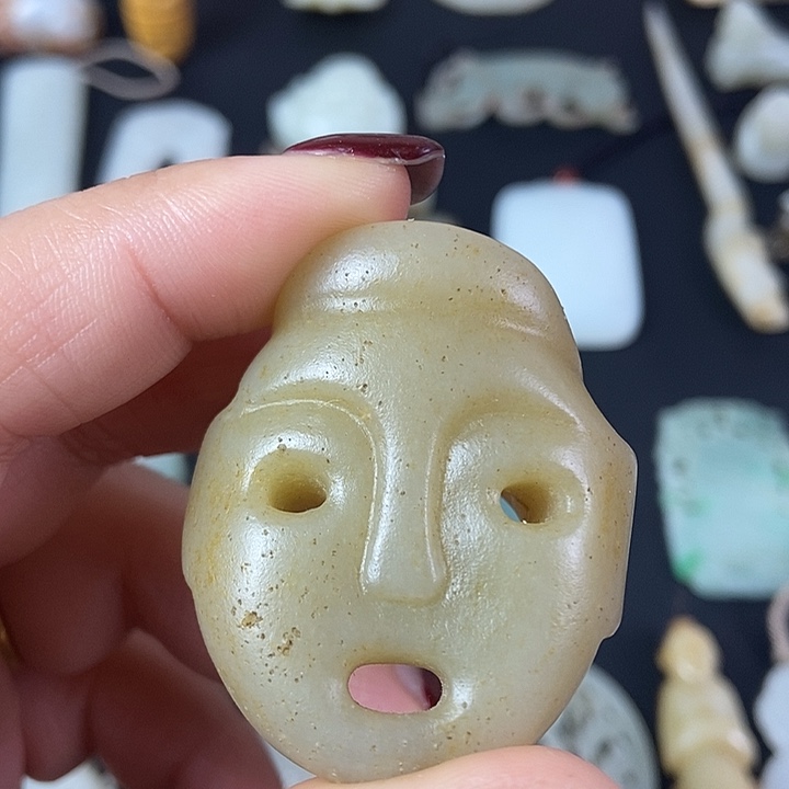 和田玉（糖玉）挂件未镶嵌