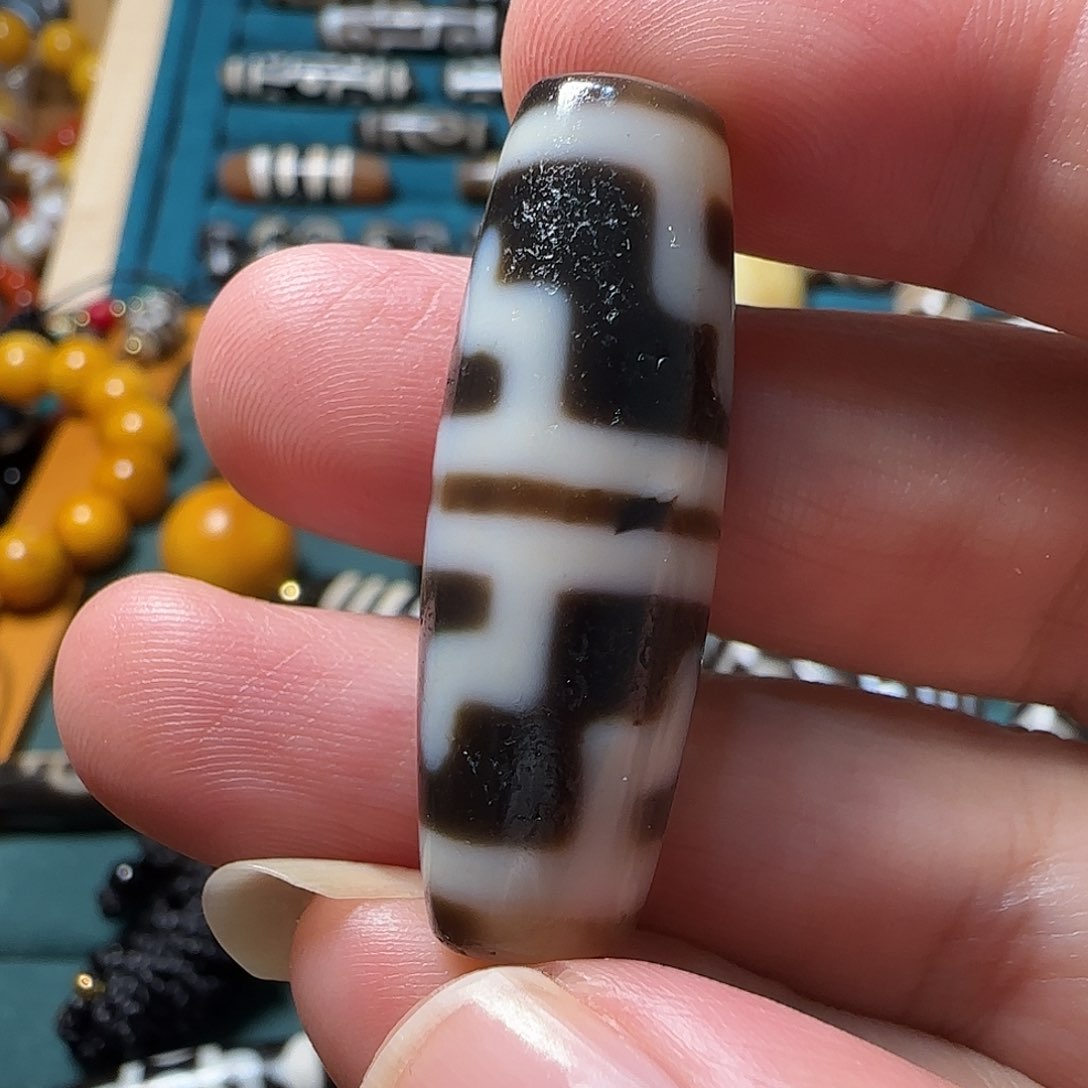 玛瑙/玉髓颈饰合金