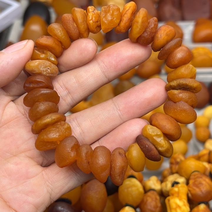 琥珀未镶嵌裸石天然蜜蜡手串