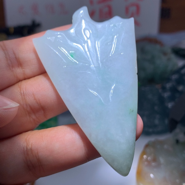 翡翠颈饰未镶嵌保真天然A货翡翠