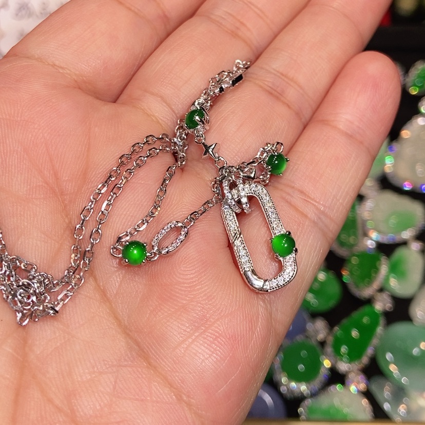 【闪购商品】颈饰未镶嵌翡翠天然翡翠