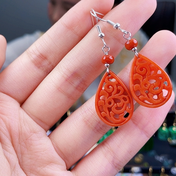 翡翠耳饰未镶嵌饰品