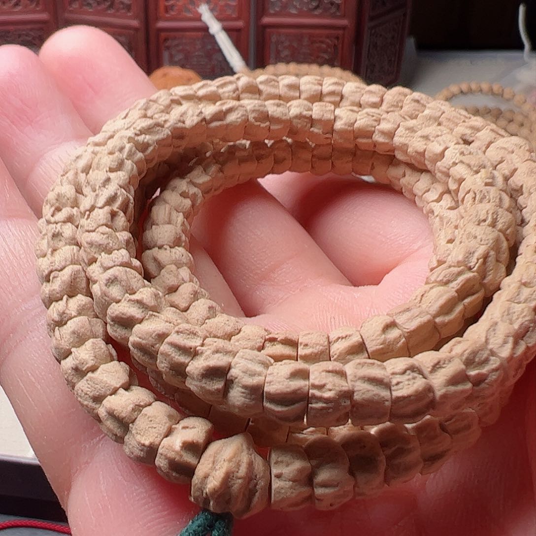 柏香籽/百香籽吊坠沐*