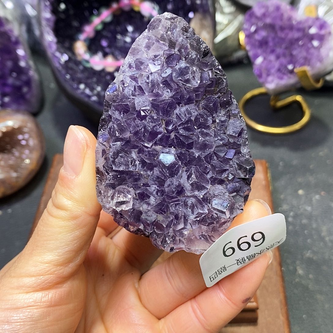 水晶大型摆件（非配饰）未镶嵌