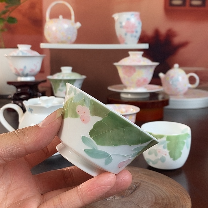 芭蕉系列釉下品茗杯