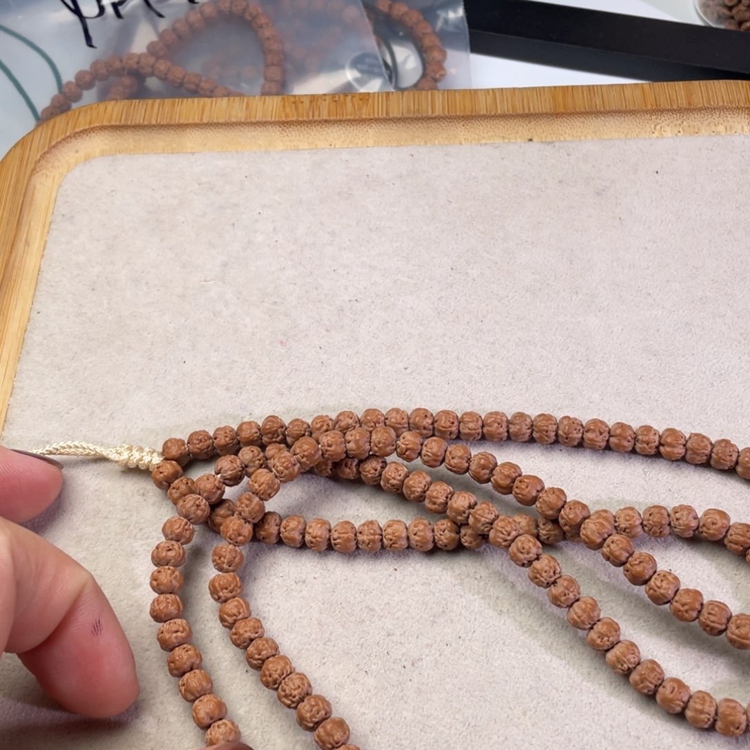 秋***。吊坠金刚菩提佛手