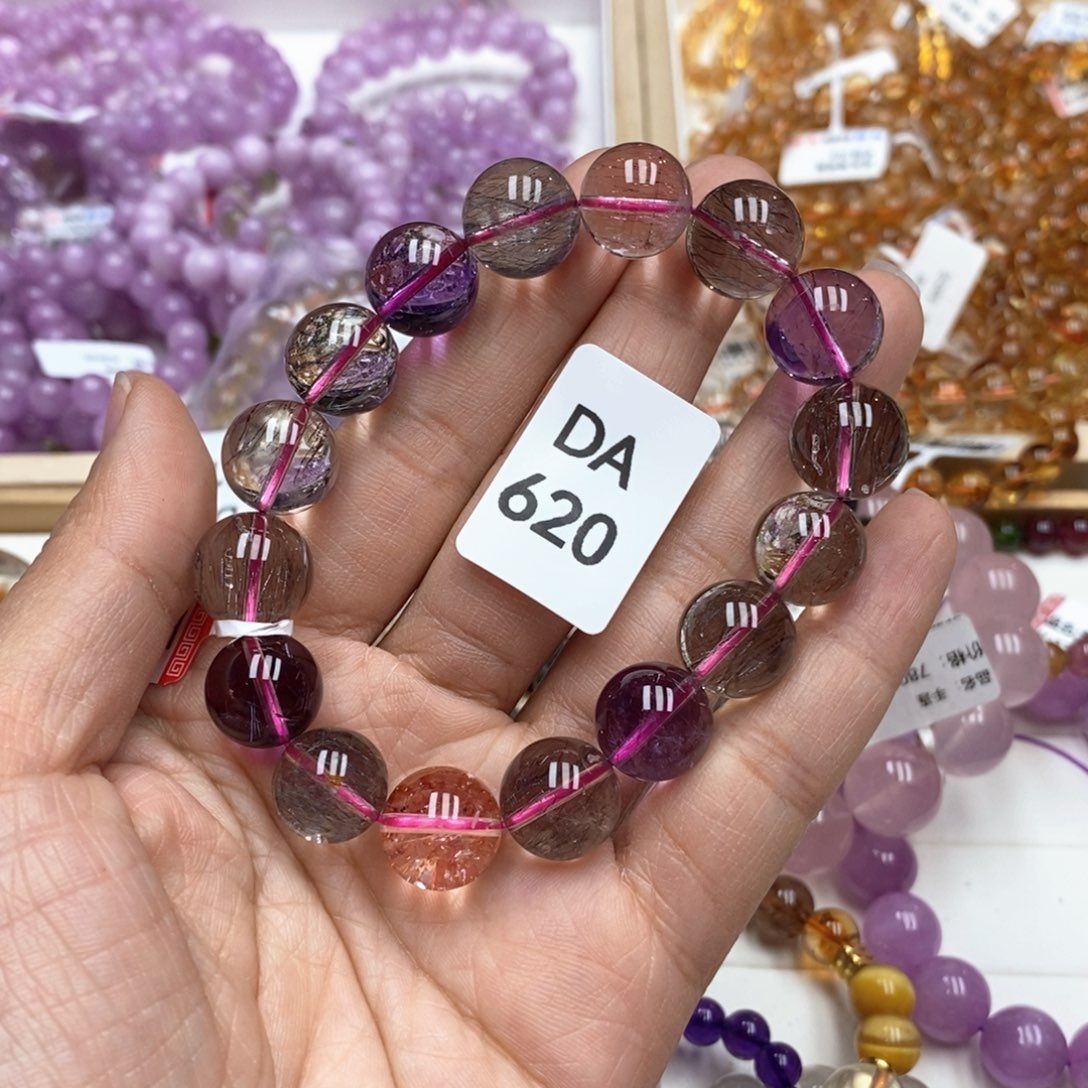 水晶多样性发一未镶嵌